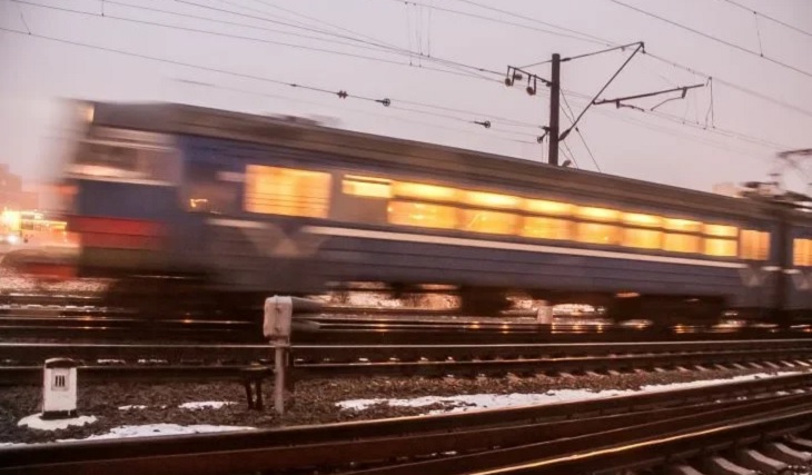 Электропоезд насмерть сбил мужчину в Ивацевичах