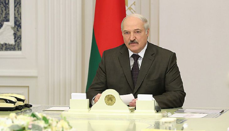 Лукашенко: Мужик должен служить