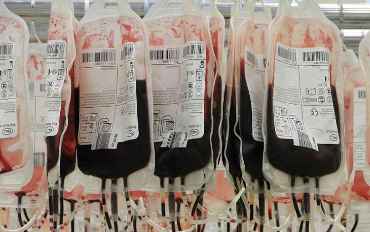 Кровь мужчины приобрела молочный цвет Кровь мужчины приобрела молочный цвет