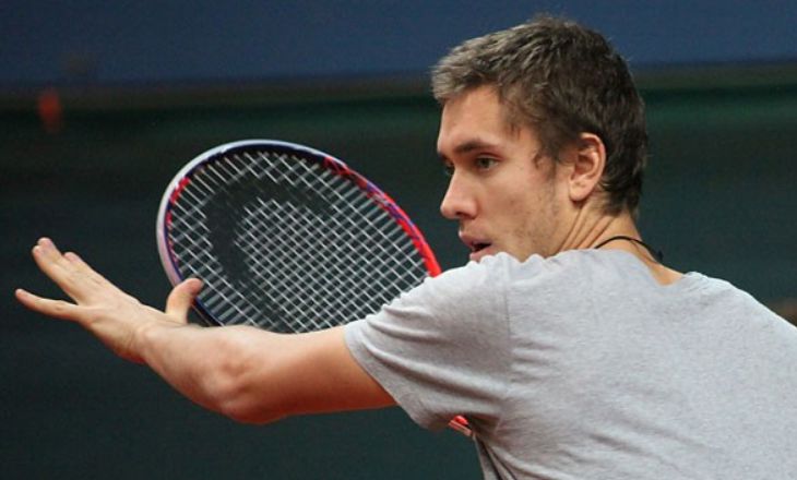 Белорус Егор Герасимов вышел в 1/8 финала турнира в Дубае