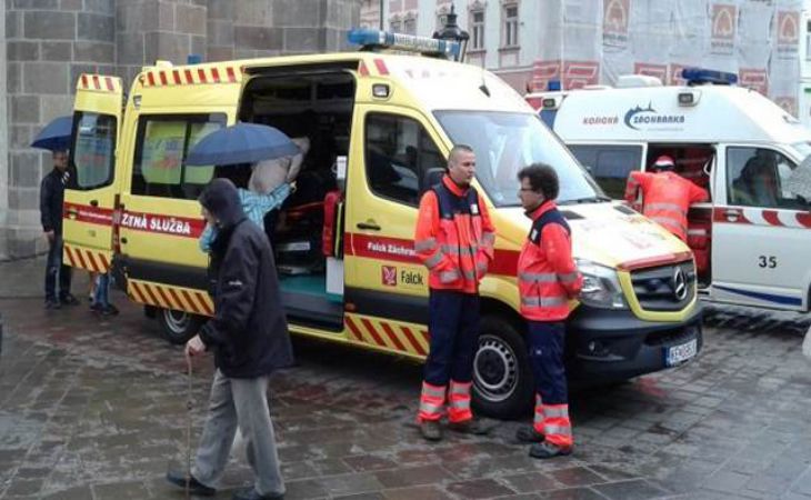 13-летний школьник выстрелил в одноклассника из пистолета