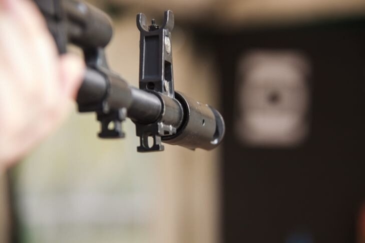 Житель Каменецкого района приговорен к четырем годам колонии за угрозу убийством односельчанам