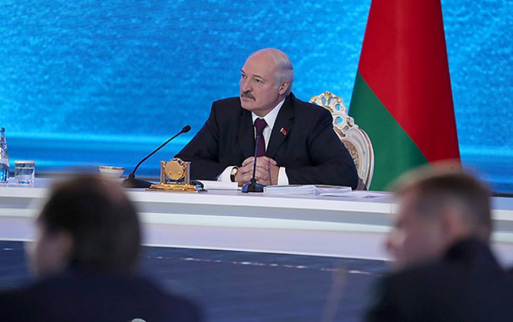 Лукашенко: в сельском хозяйстве решена главная проблема – кусок хлеба не просим для народа