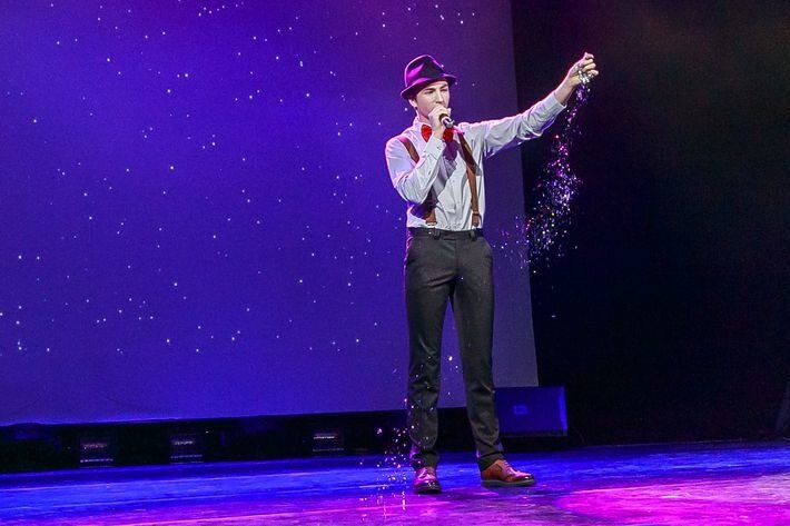 В Гродно стартовал международный фестиваль фокусников