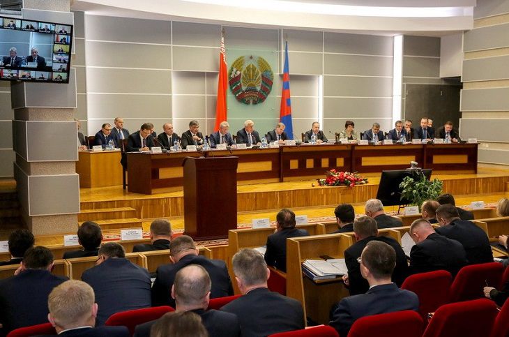 Мясникович: подготовку управленцев в Брестской области нужно поднять на более высокий уровень