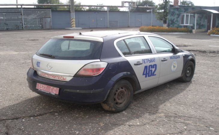 Автомобиль в милицейской окраске. Посмотрите, что УВД Гомеля выставило на продажу