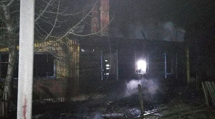 Два человека погибли при пожаре в Быховском районе