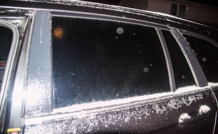 В Лиде пьяный мужчина обстреливал из газового пистолета проезжавший транспорт