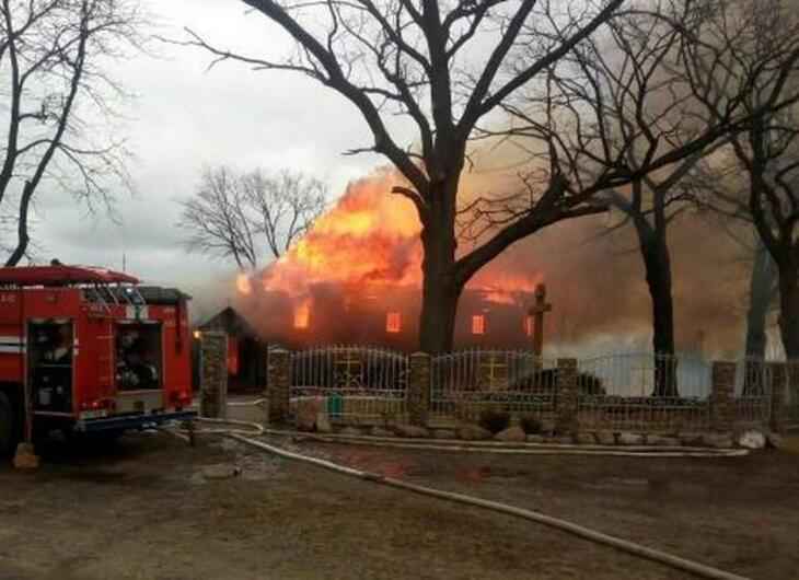 В Кобринском районе сгорела церковь XVIII века