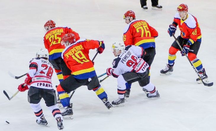 Хоккеисты «Динамо-Молодечно» и «Немана» вышли в полуфинал плей-офф экстралиги
