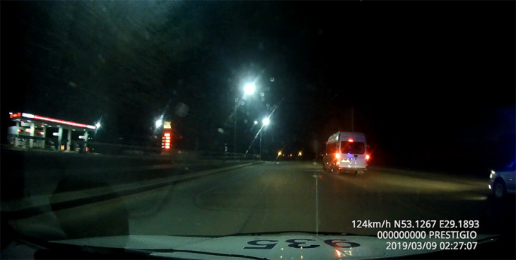 Пьяный водитель угнал катафалк в Бобруйске — за ним развернулась погоня