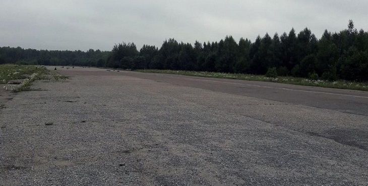 Под Светлогорском продают аэродром. Просят 25 рублей 