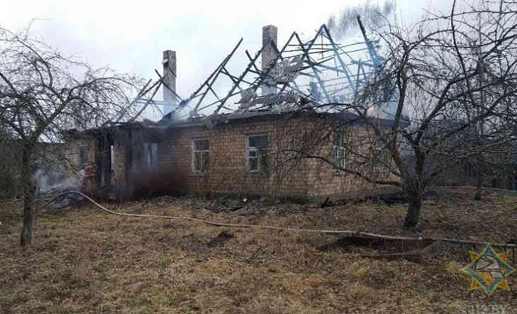 В Браславском районе на пожаре в частном доме погибла женщина