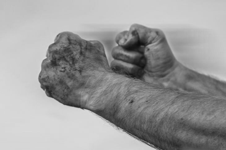 Житель Минского района убил мужчину из-за разбитого планшета