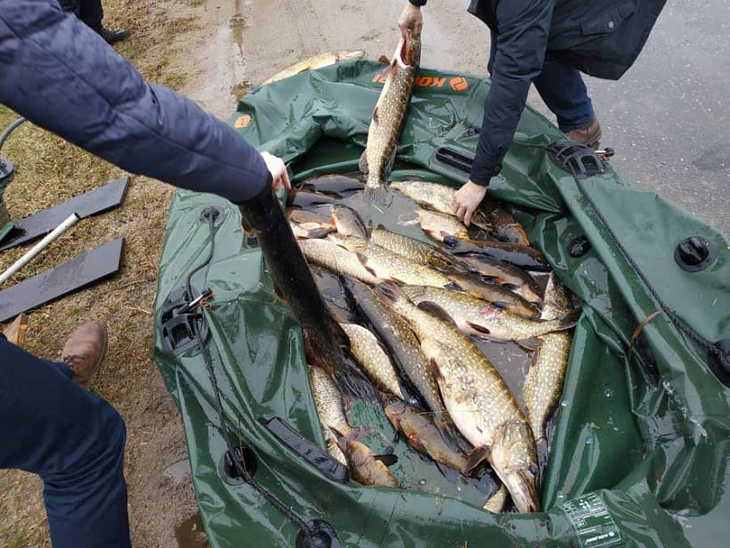 «Нарыбачил» на уголовное дело: в Лидском районе за незаконный улов рыбы задержан житель Березовки «Нарыбачил» на уголовное дело: в Лидском районе за незаконный улов рыбы задержан житель Березовки