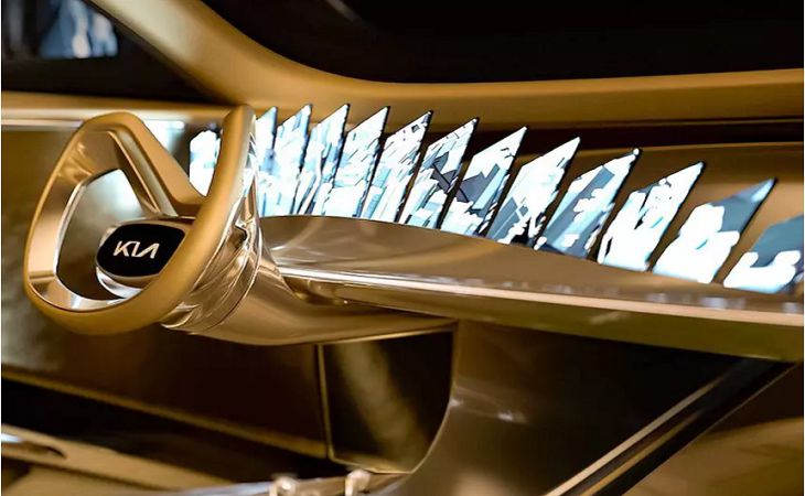 Kia шокировала электрокаром с 21 экраном в салоне Kia шокировала электрокаром с 21 экраном в салоне