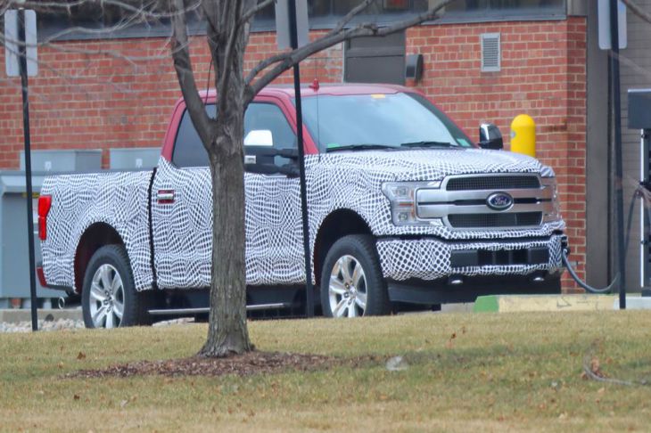 В сети появились первые фото электрического пикапа Ford F-150 В сети появились первые фото электрического пикапа Ford F-150