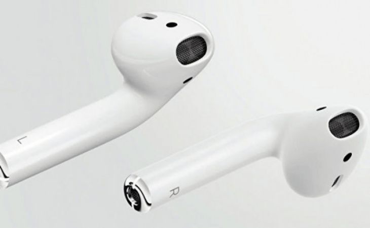 Apple представила AirPods второго поколения Apple представила AirPods второго поколения