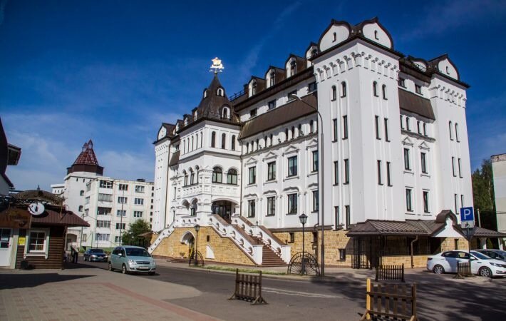 Новости сегодня: Александр Лукашенко встретился с активом города Барановичи и последствия сильного ветра в Минске