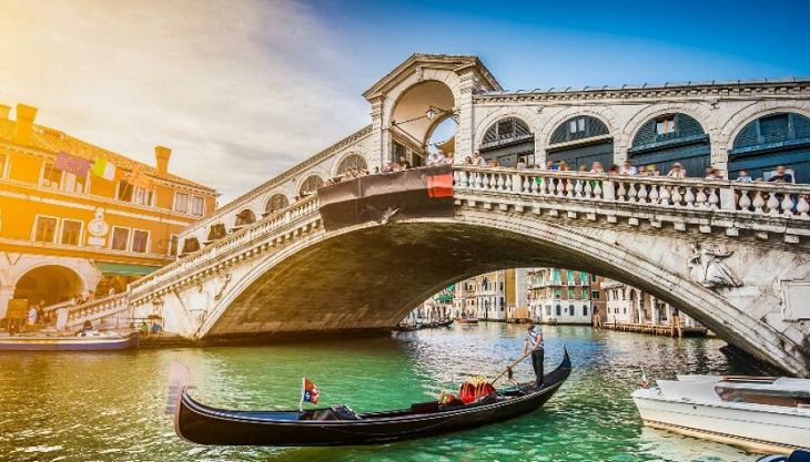 Введение платы за въезд в Венецию переносится на лето