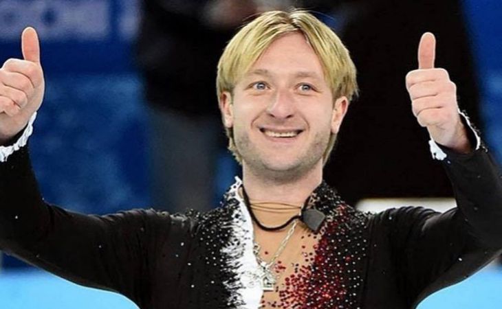Евгений Плющенко задумался одочке— видео Евгений Плющенко задумался одочке— видео