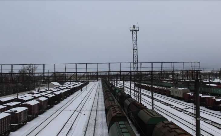 В Барановичах во время ремонтных работ на сотрудника железной дороги упал груз