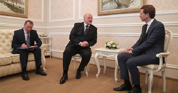 Федеральный канцлер Австрии прибыл с визитом в Беларусь