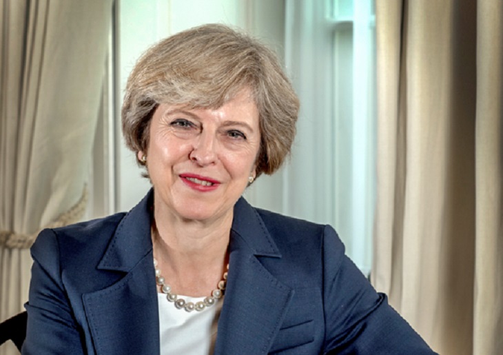 Тереза Мэй пообещала уйти в отставку после Brexit