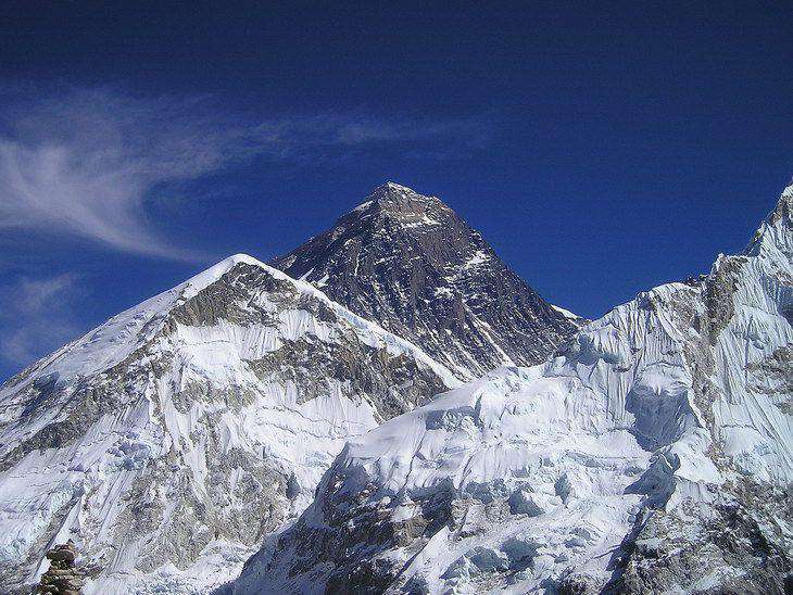 Ученые объяснили, почему на Эвересте открываются тела погибших альпинистов