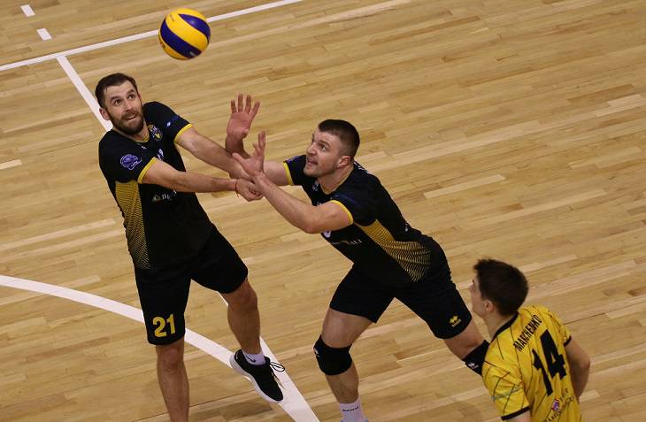 Волейболисты солигорского «Шахтера» и минского «Строителя» сыграют в финале чемпионата Беларуси Волейболисты солигорского «Шахтера» и минского «Строителя» сыграют в финале чемпионата Беларуси