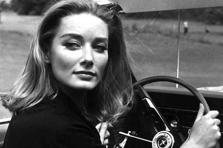 Умерла актриса, сыгравшая девушку Джеймса Бонда