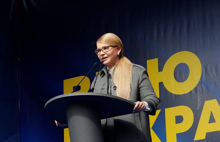 Тимошенко заявила, что не поддержит ни Зеленского, ни Порошенко во втором туре