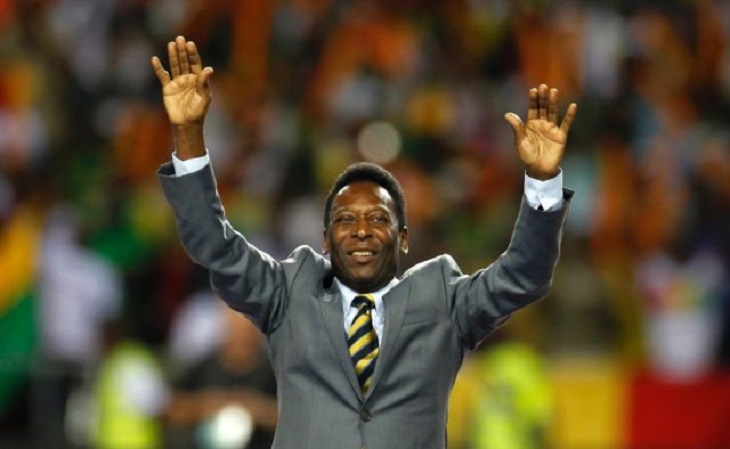 Легендарного Пеле срочно госпитализировали: «начались судороги и лихорадка» 