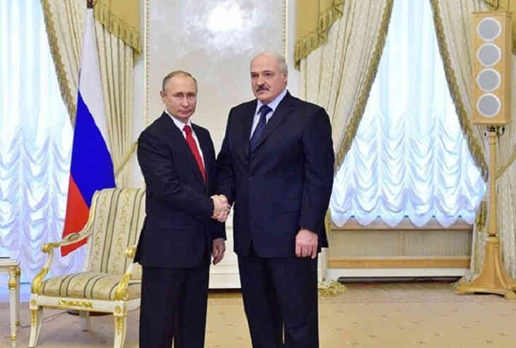 Путину понравилась картошка, которую привез Лукашенко к Новому году