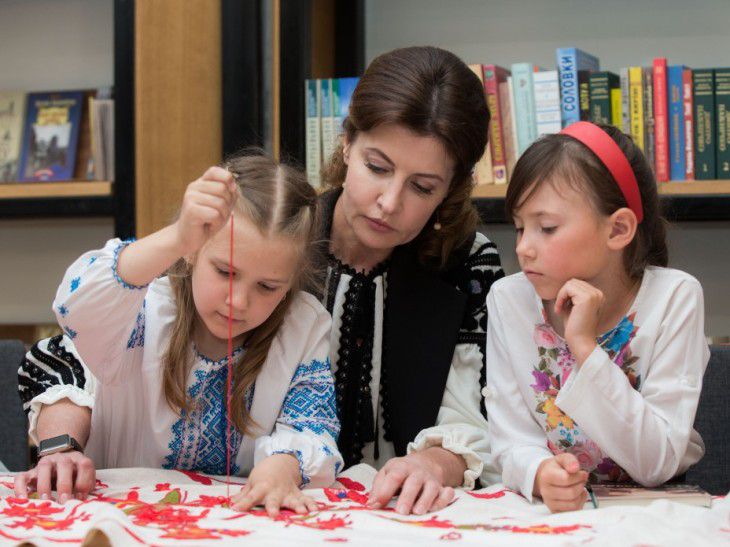 Раскрыто настоящее место рождения жены Порошенко Раскрыто настоящее место рождения жены Порошенко