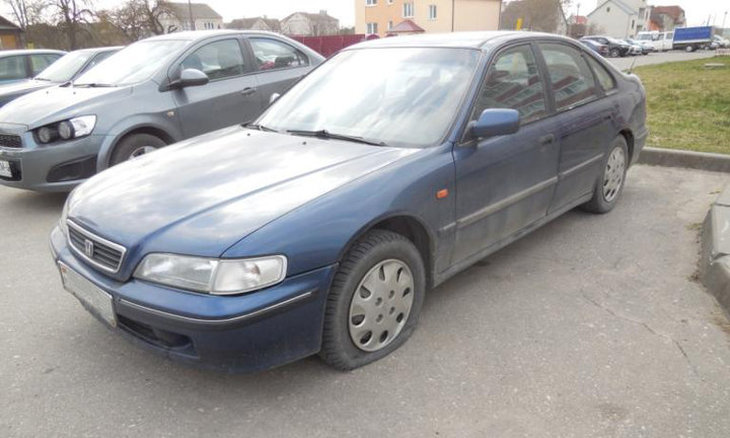 Лидчанин проколол 23 шины ради борьбы с выхлопными газами