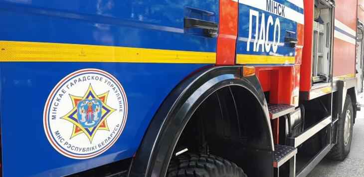 Две семьи эвакуировали на пожаре в Речицком районе