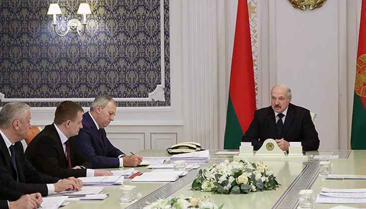 Новости сегодня: Минфин о подорожании топлива и Лукашенко обвинил Россию в выкручивании рук