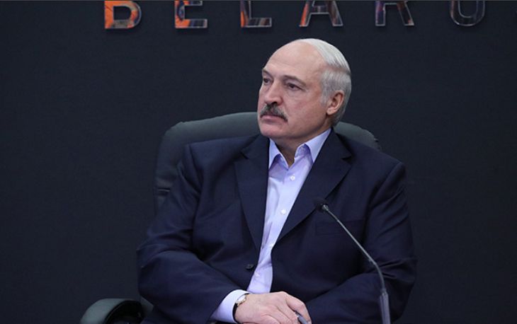 Лукашенко: в прекрасном, но очень опасном месте – центре Европы – нужно быть осторожными