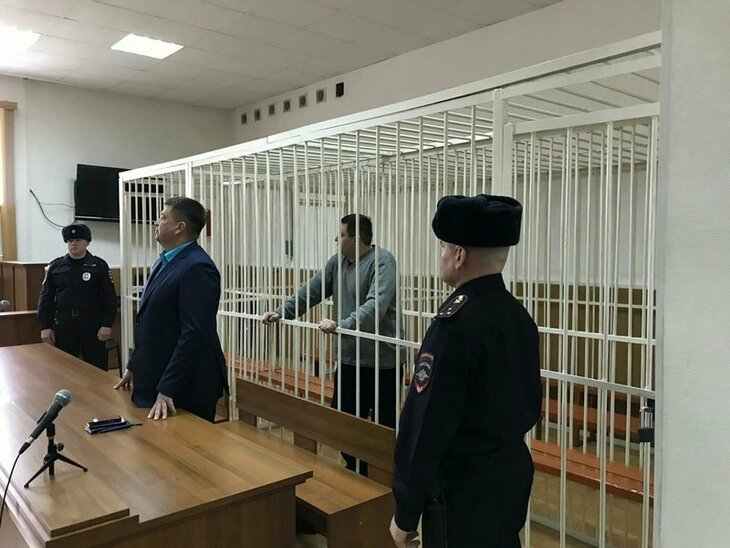 Мужчина напоил жену уксусом и сел на 19 лет