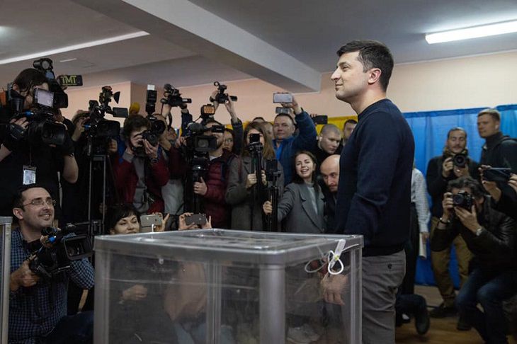 Отец Зеленского рассказал, зачем его сын баллотируется в президенты Украины
