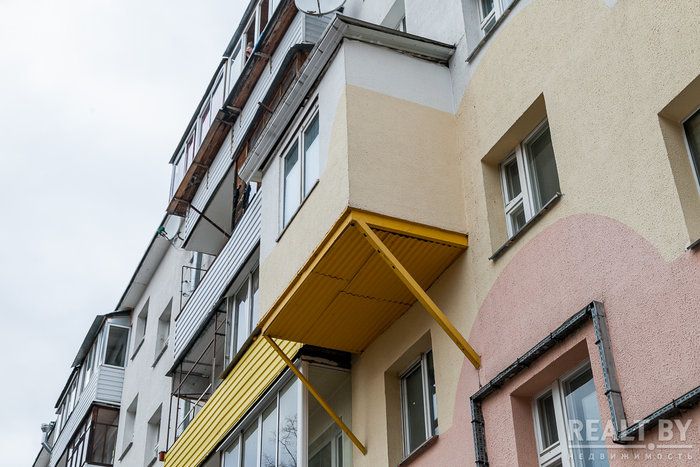 Житель Минска расширил квартиру за счет комнаты в воздухе: это надо видеть 