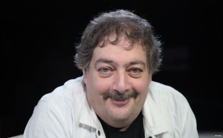 Стала известна причина комы писателя Быкова