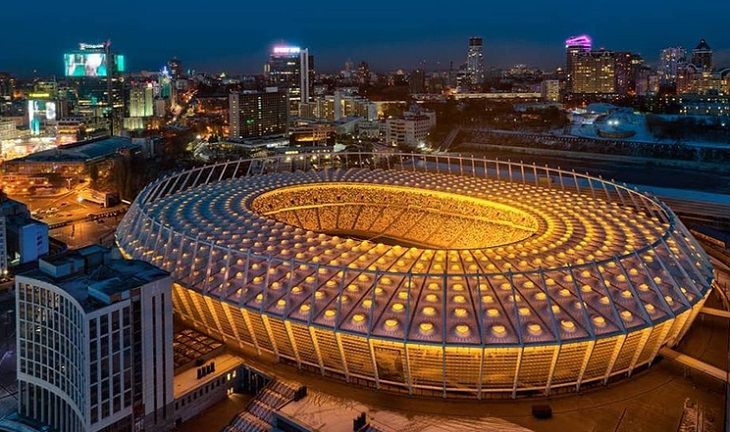 Украинцы разобрали все билеты на дебаты Порошенко и Зеленского в «Олимпийском»