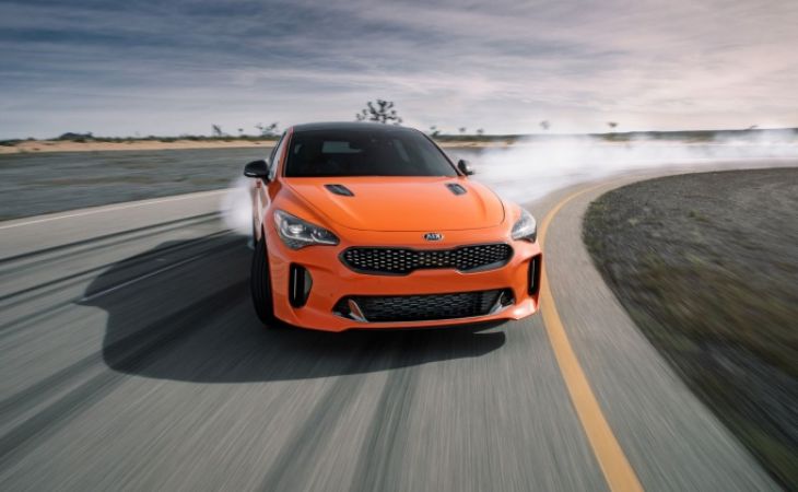 Kia презентовала спорткар Stinger GTS с режимом для дрифта