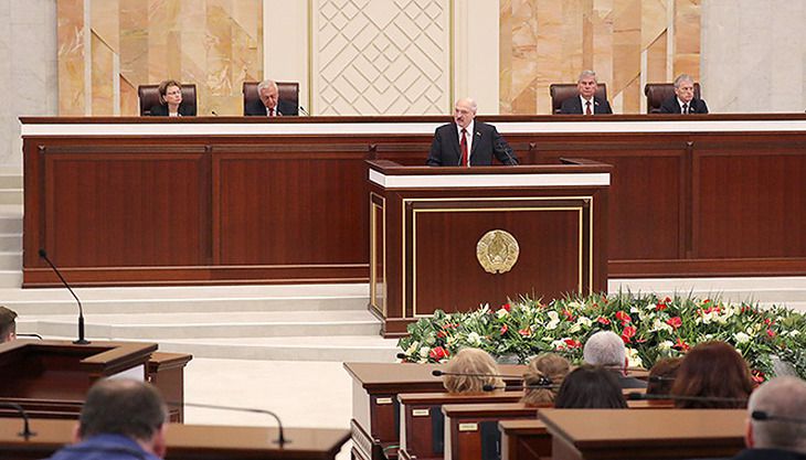 «Я уже навластвовался»: Лукашенко рассказал о своем отношении к власти 