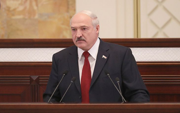 Лукашенко: кто посмеет уничтожить Беларусь, будет проклят