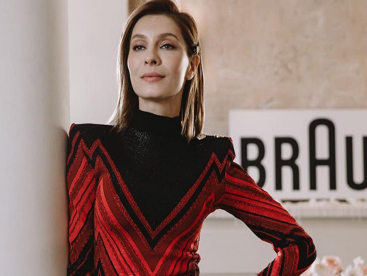 Елена Подкаминская рассказала о хороших отношениях с мужем после развода Елена Подкаминская рассказала о хороших отношениях с мужем после развода