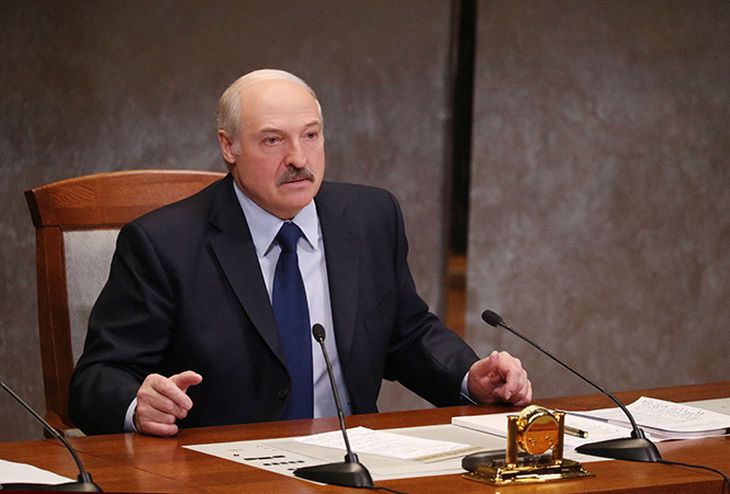 Лукашенко прокомментировал снос крестов в Куропатах