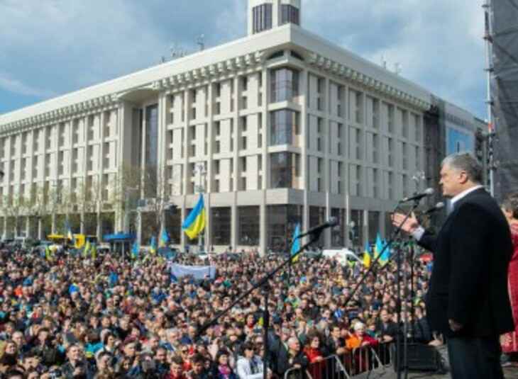 Порошенко обнародовал компромат на жену Зеленского в «день тишины»